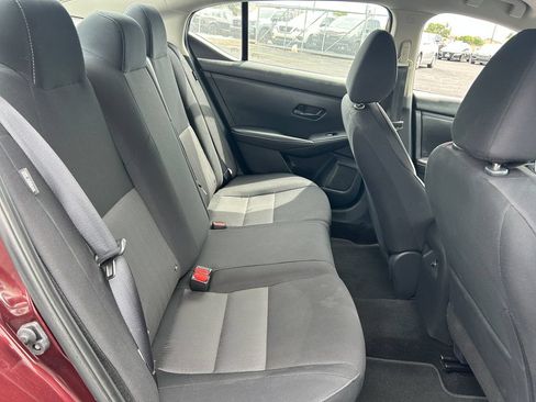 Used 2025 Nissan Sentra SV FWD image 29
