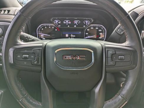 Used 2021 GMC Sierra 1500 AT4 w/ AT4 Premium Package AWD/4WD image 21