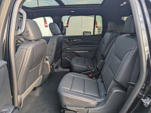 New 2026 Chevrolet Traverse LT image 40