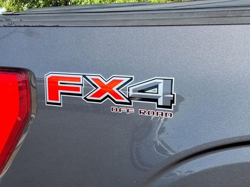 Used 2021 Ford F150 Lariat w/ Equipment Group 502A High AWD/4WD image 10