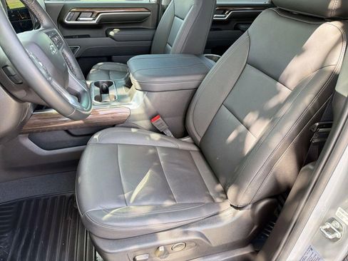 Used 2024 Chevrolet Silverado 2500 LT w/ Z71 Sport Edition image 22