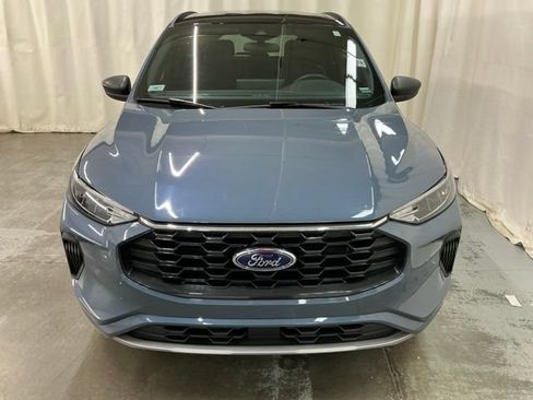 Used 2023 Ford Escape ST-Line w/ Tech Pack #1 FWD image 7