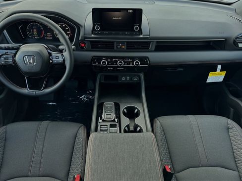 New 2025 Honda Pilot Sport image 10