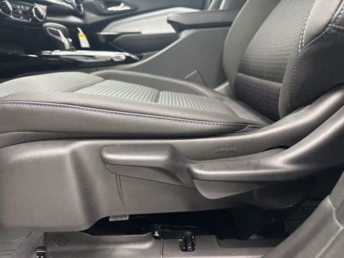 New 2026 Chevrolet Trax LT w/ Driver Confidence Package image 10