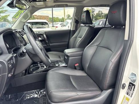 Used 2021 Toyota 4Runner TRD Off-Road Premium w/ Moonroof Package AWD/4WD image 11