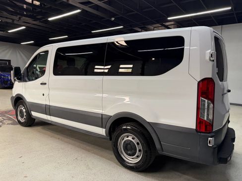 Used 2018 Ford Transit 150 XL RWD image 15