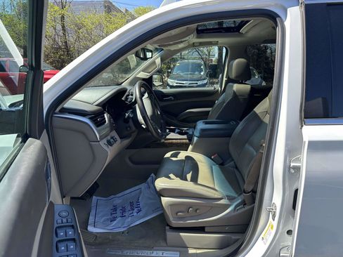 Used 2016 Chevrolet Tahoe LT image 17