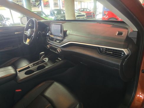 Used 2022 Nissan Altima 2.5 SR image 14