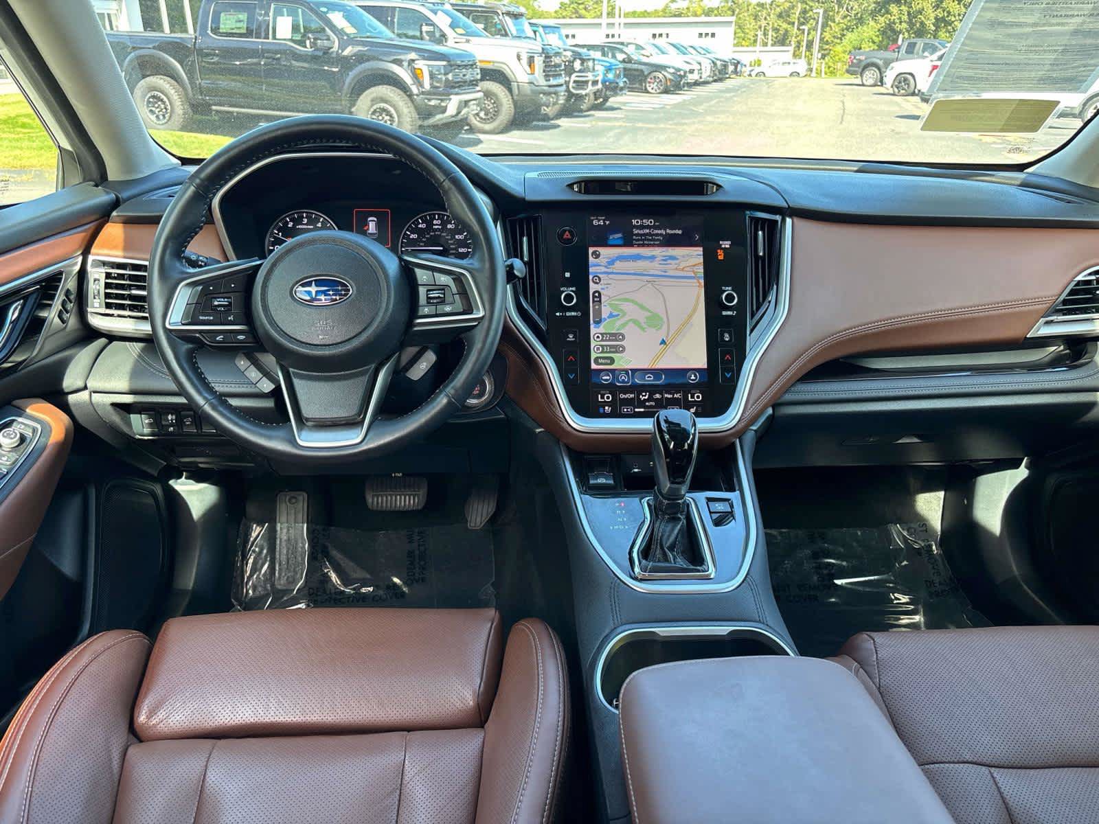 Used 2020 Subaru Outback Touring AWD/4WD image 13