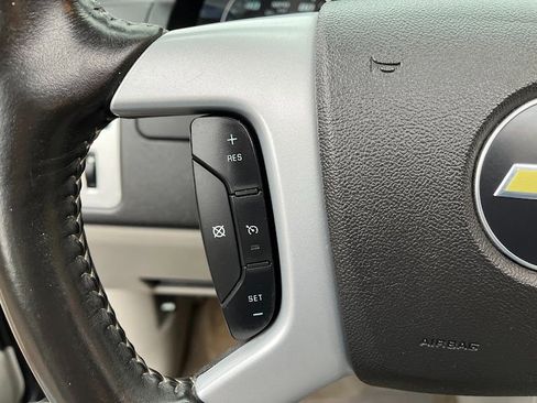 Used 2009 Chevrolet Equinox LT w/ LT Preferred Equipment Group image 14
