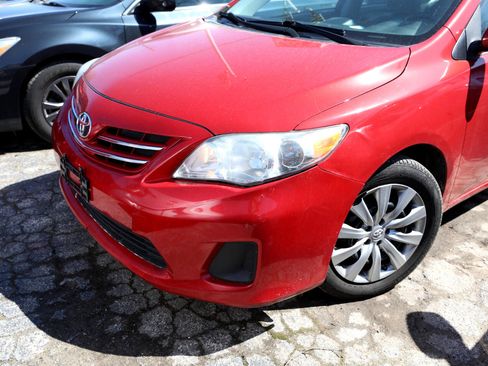Used 2013 Toyota Corolla LE Special Edition image 2