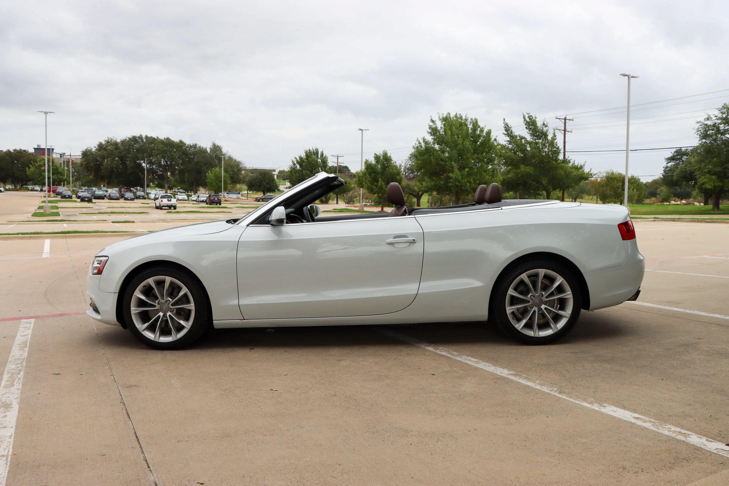 Used 2014 Audi A5 2.0T Premium Plus w/ Premium Plus Package FWD image 4