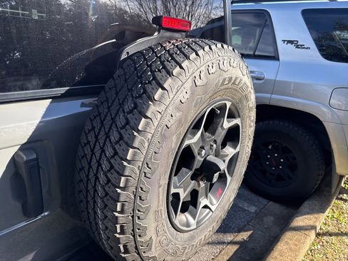 Used 2021 Jeep Wrangler Sport S image 10