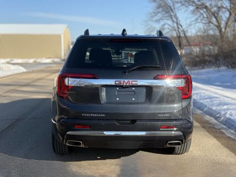 Used 2023 GMC Acadia Denali w/ Denali Ultimate Package image 7