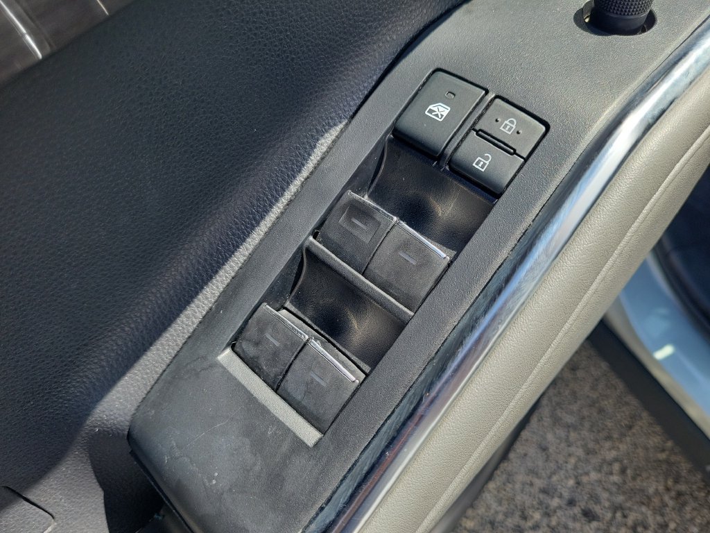 Used 2020 Toyota Highlander Limited AWD/4WD image 14