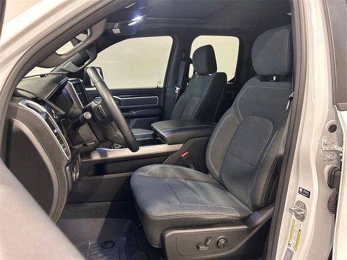 Used 2021 RAM 1500 Big Horn image 13
