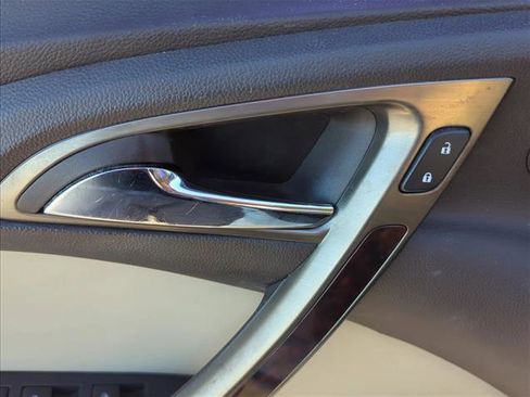 Used 2015 Buick Verano Convenience image 8