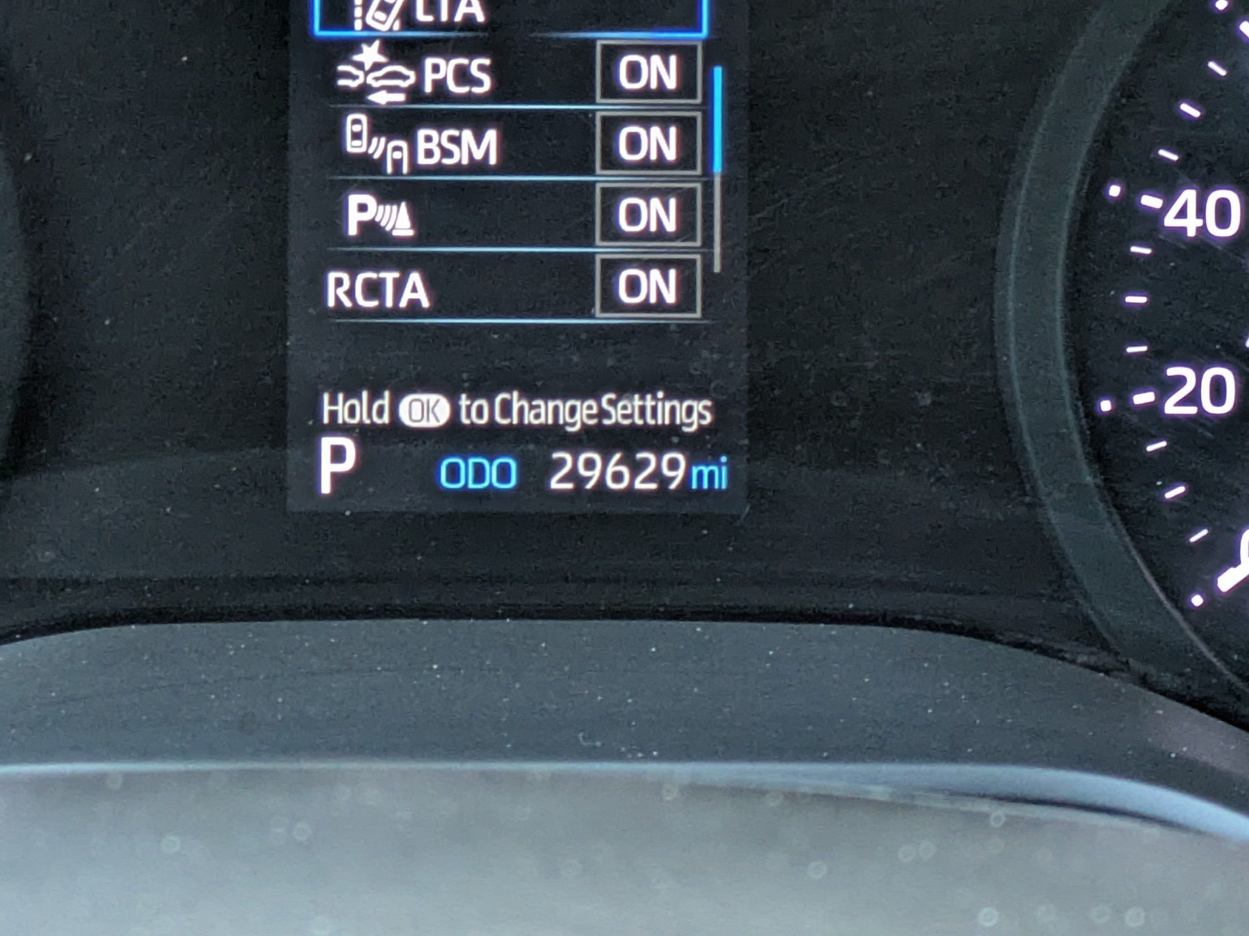 Used 2022 Toyota Sienna XLE AWD/4WD image 32