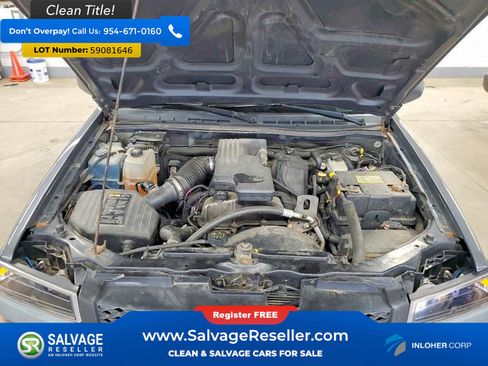 Used 2012 Chevrolet Colorado W/T AWD/4WD image 15