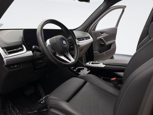 Used 2023 BMW X1 xDrive28i w/ Convenience Package AWD/4WD image 10