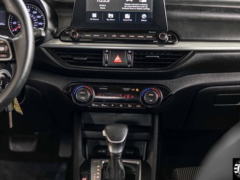 Used 2019 Kia Forte LXS image 23