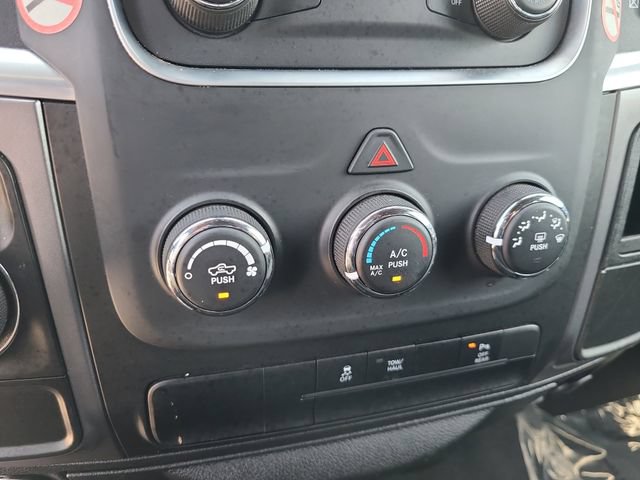 Used 2024 RAM 1500 Warlock RWD image 29