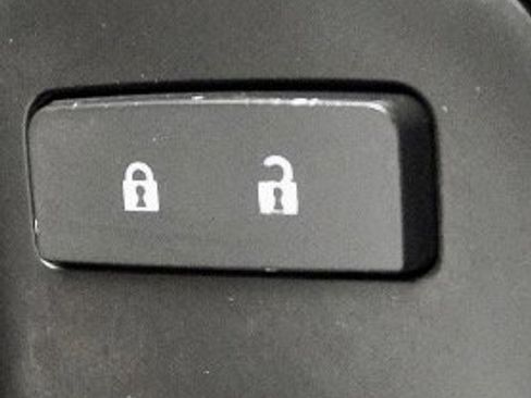 Used 2013 Chevrolet Camaro LT image 26