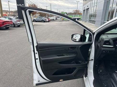 Used 2023 Honda Odyssey Sport image 28