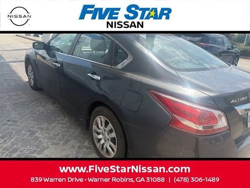 Used 2013 Nissan Altima 2.5 S FWD image 42
