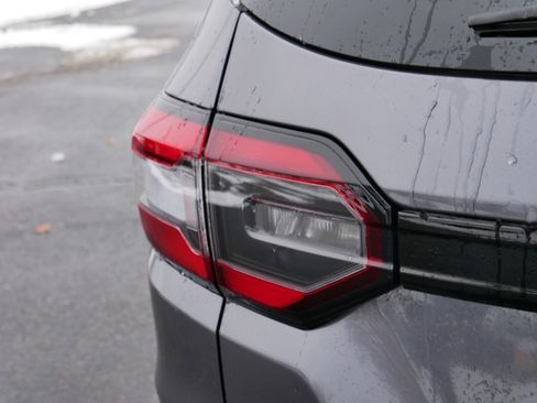 Certified 2025 Honda Pilot Touring image 17