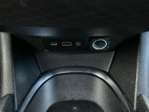 Used 2024 Chevrolet Malibu LT image 25