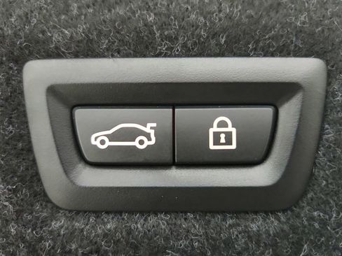 Used 2022 BMW M5 w/ Competition Package image 44