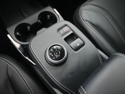 Used 2023 Ford Mustang Mach-E Premium image 30