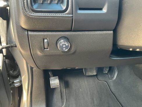 Used 2022 GMC Canyon Elevation w/ Trailering Package image 8