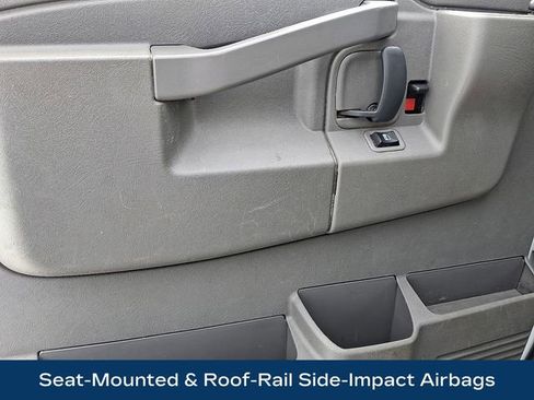 Used 2021 GMC Savana 2500 w/ Driver Convenience Package image 14