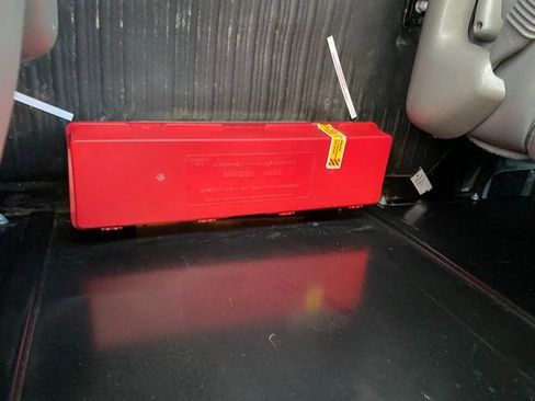 Certified 2023 Chevrolet Express 2500 w/ Driver Convenience Package image 21