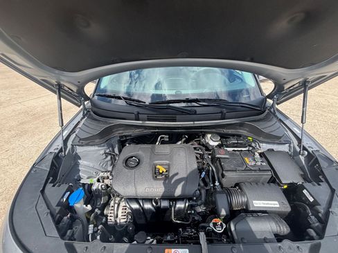 Used 2025 Kia Soul LX w/ LX Technology Package image 30