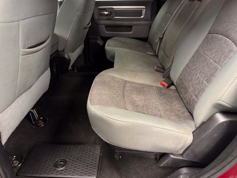 Used 2015 RAM 1500 Lone Star AWD/4WD image 10