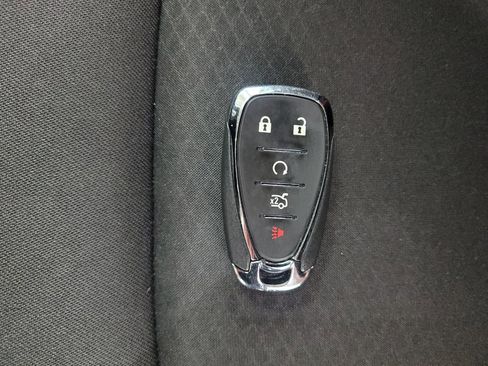 Used 2023 Chevrolet Malibu LT FWD image 32