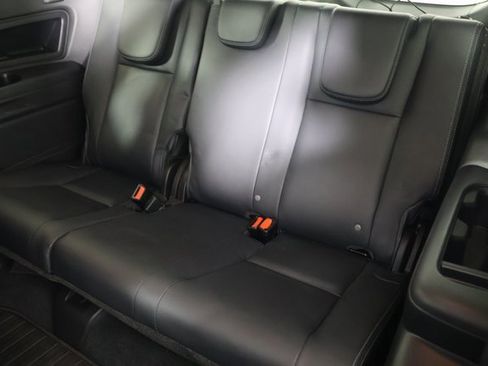 Used 2022 Subaru Ascent Limited w/ Technology Package image 22