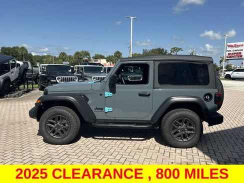 Certified 2025 Jeep Wrangler Sport AWD/4WD image 10
