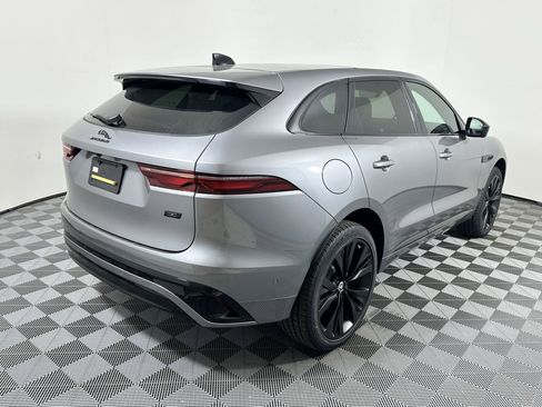 Used 2026 Jaguar F-PACE R-Dynamic S AWD/4WD image 7