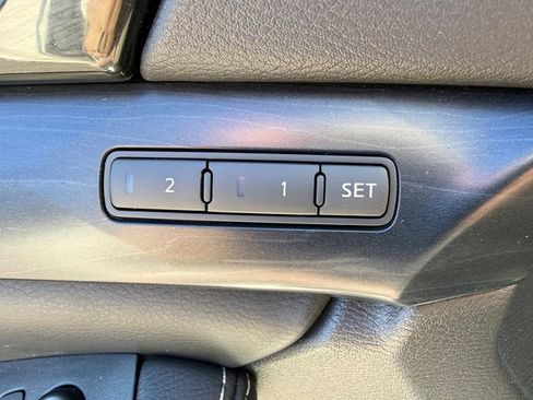 Used 2023 Nissan Maxima Platinum w/ Sport Mat Group image 12