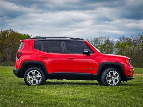Certified 2022 Jeep Renegade Limited AWD/4WD image 3