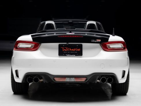 Used 2019 FIAT 124 Spider Abarth w/ Convenience Group RWD image 29