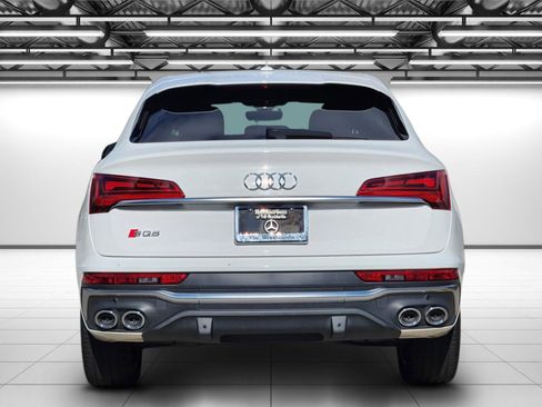 Used 2023 Audi SQ5 Premium Plus w/ Premium Plus Package image 9
