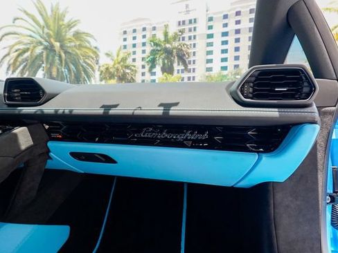 Used 2024 Lamborghini Huracan Tecnica RWD image 91