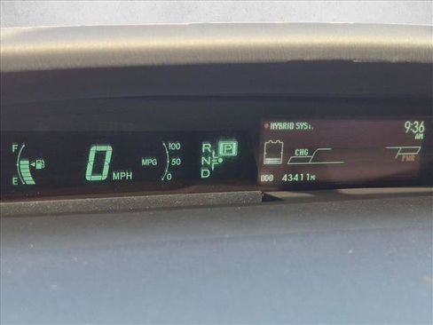 Used 2015 Toyota Prius Persona Series FWD image 11