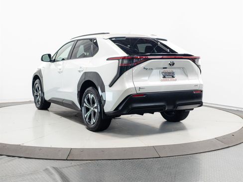 Certified 2024 Toyota bZ4X AWD w/ Weather Package image 9