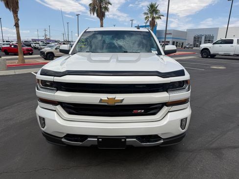 Used 2018 Chevrolet Silverado 1500 LT w/ All Star Edition AWD/4WD image 8